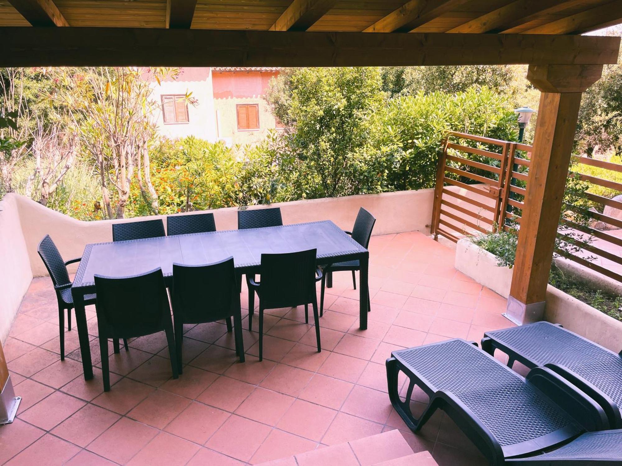 Bellissimo Appartamento Con Veranda Privata Al Centro Di Porto Rotondo Exterior foto